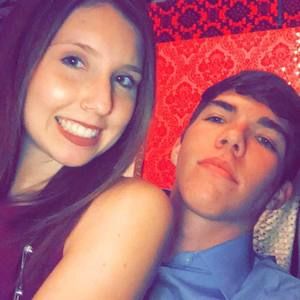 Meet your Posher, Abigail